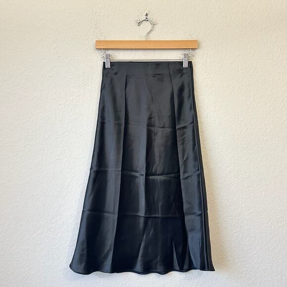 ARITZIA BABATON Slip Skirt Black Satin Midi A-Line Minimalist Flowy - Picture 1 of 10